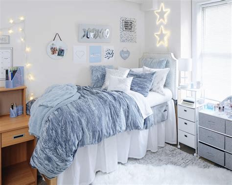 blue dorm bedding